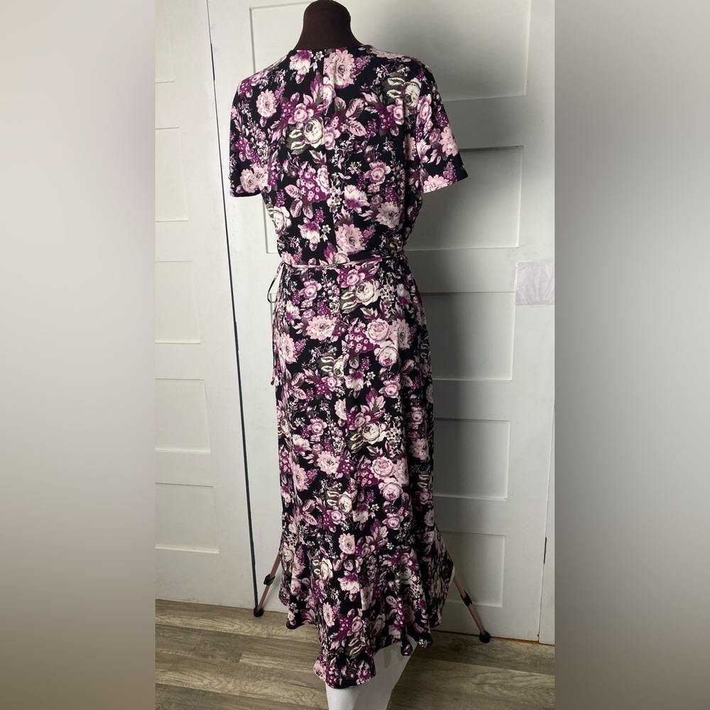 Free Press Black & Pink Floral Wrap Dress Size Large - Picture 4 of 14
